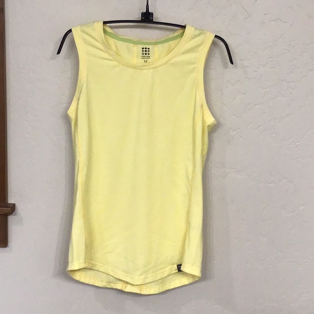 Title Nine Yellow Sleeveless Tank Top